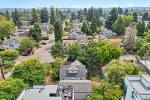 NW 90th St-S0508-057.jpg