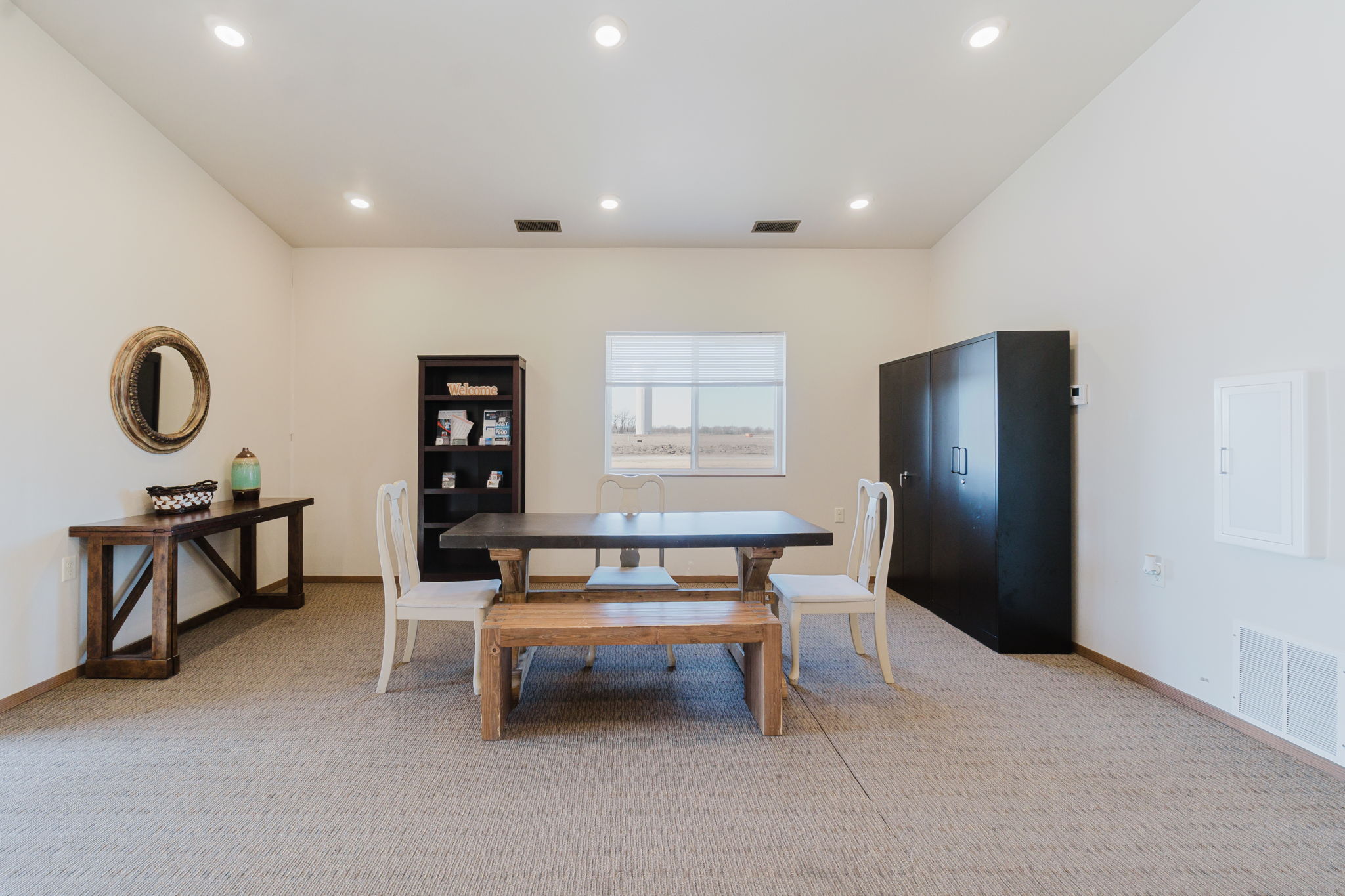 Clubhouse Dining areaClu