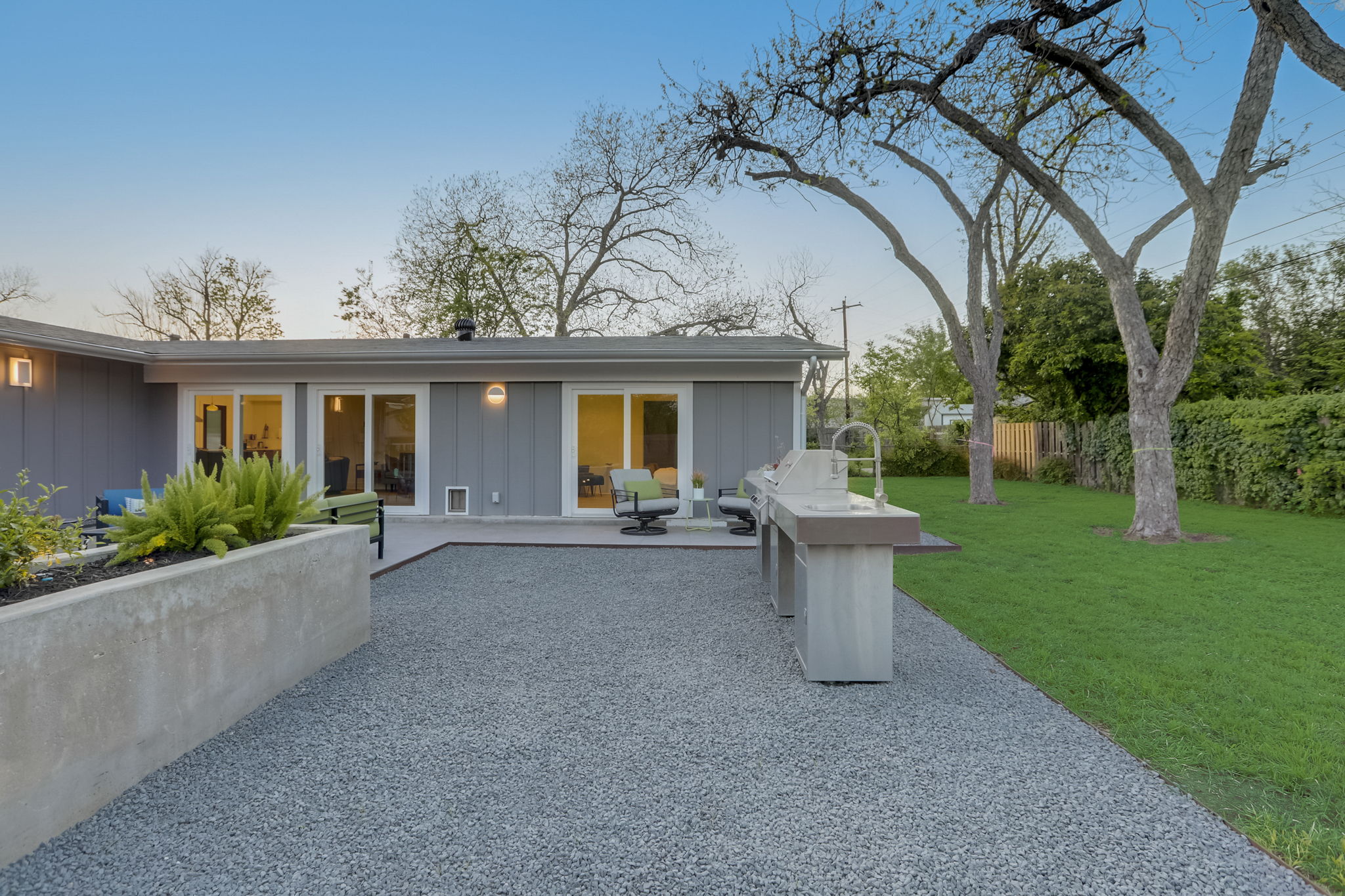 Ridgehaven Dr-015