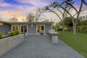 Ridgehaven Dr-080