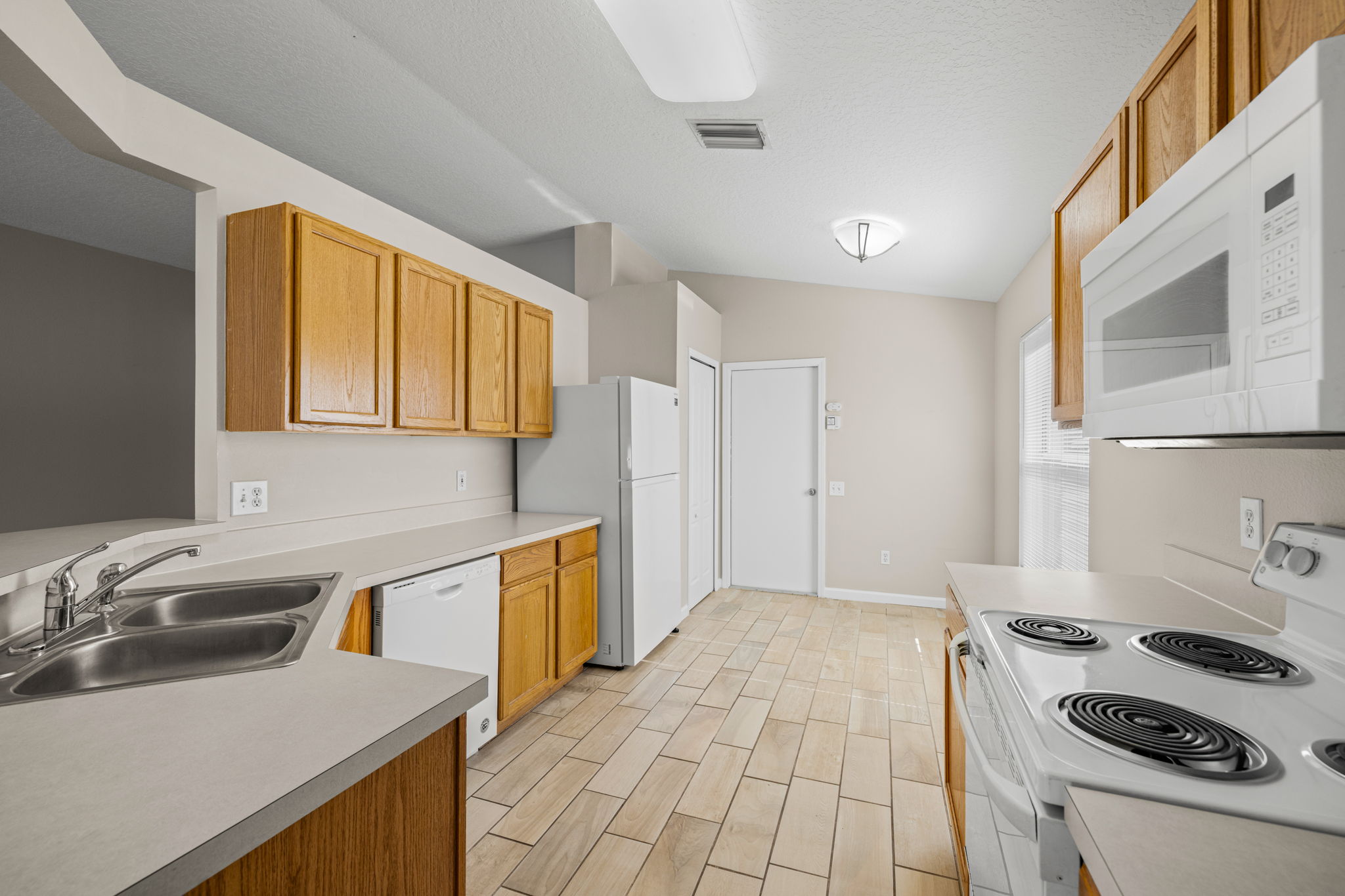 10 - 13020 Early Run Ln, Riverview, FL 33578, USA