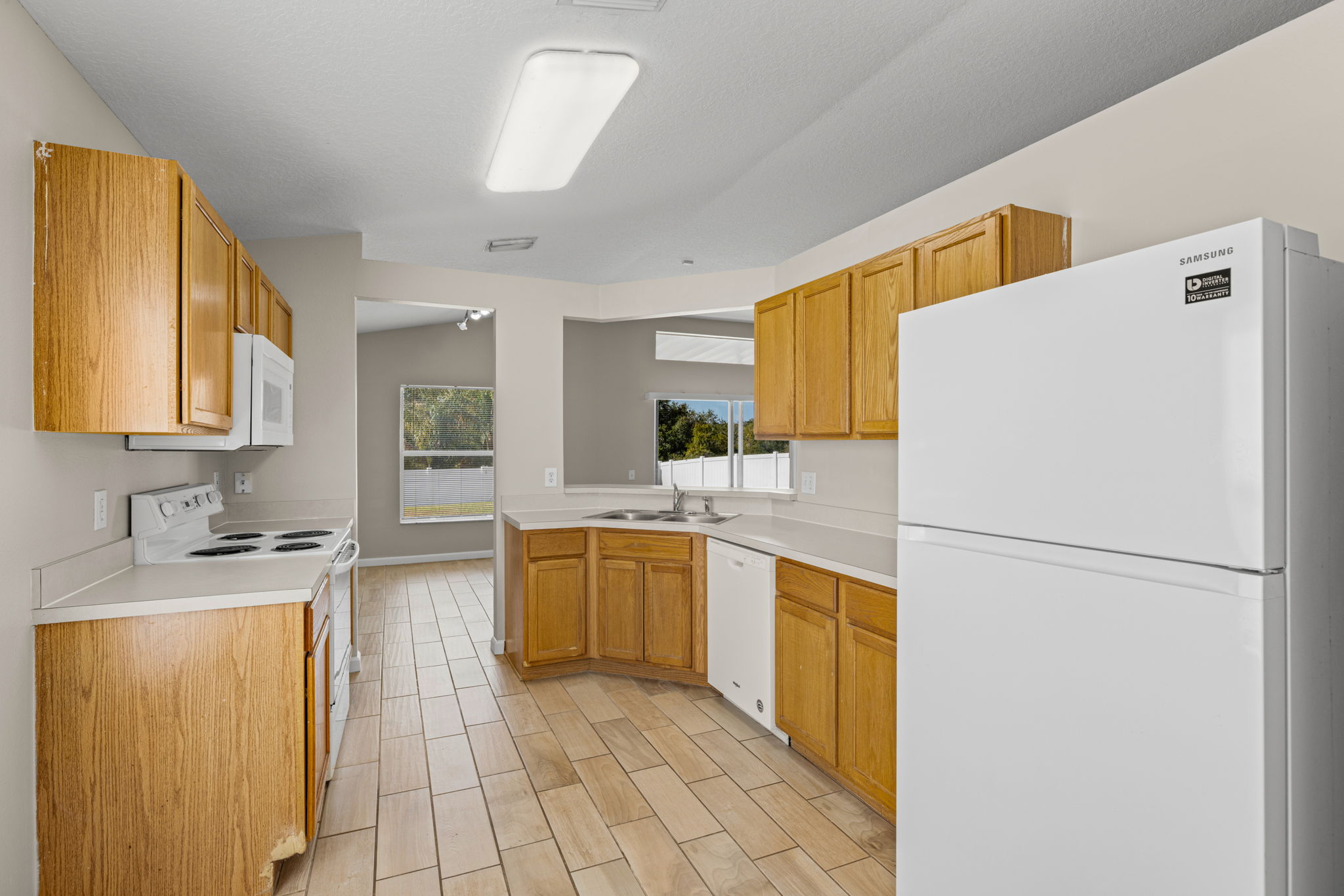 11 - 13020 Early Run Ln, Riverview, FL 33578, USA