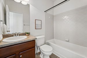  Photo 27