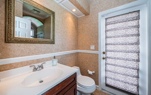 Bathroom3a