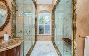 Primary Bathroom1g