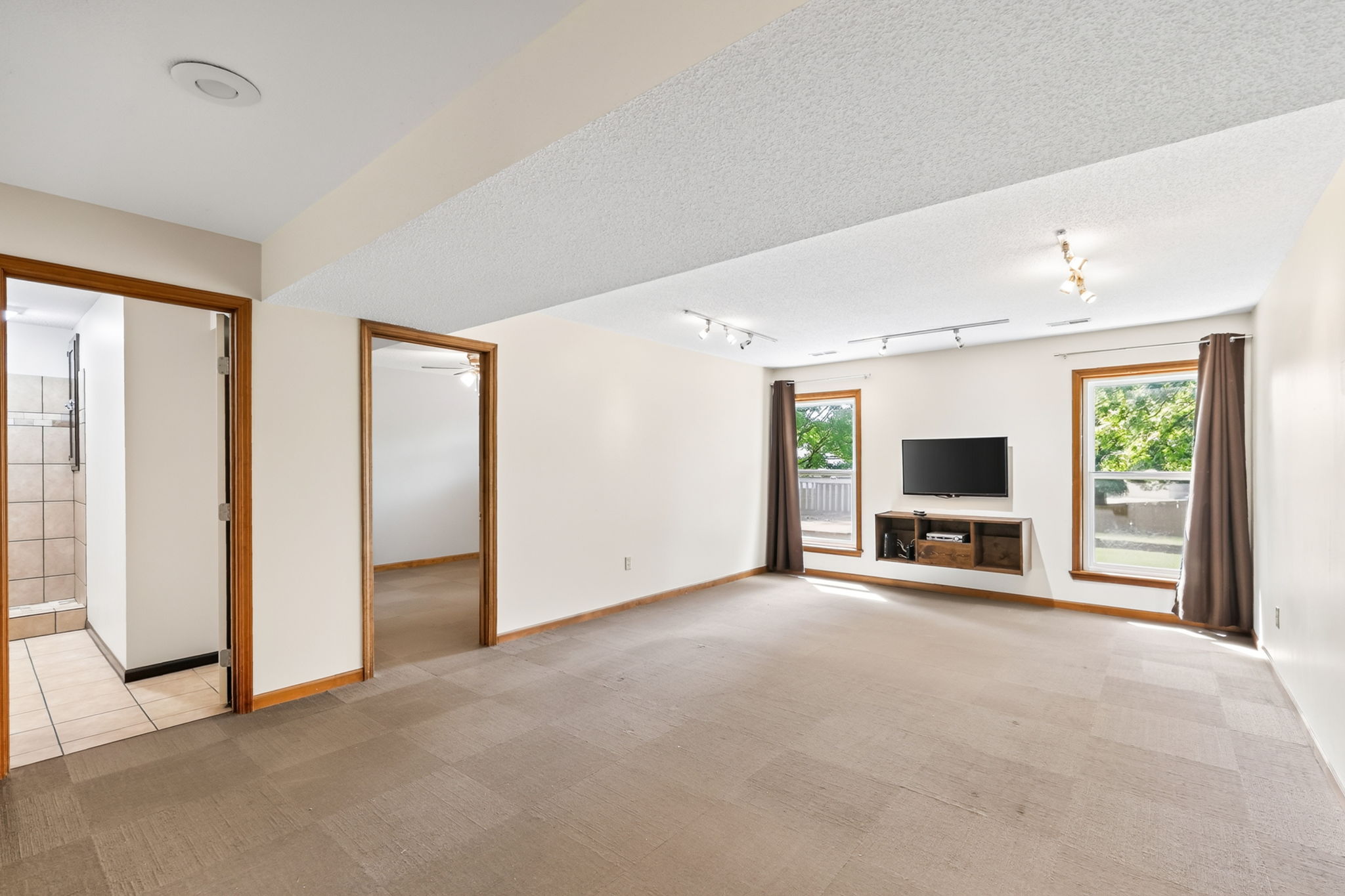 1303 NE 103rd St-028