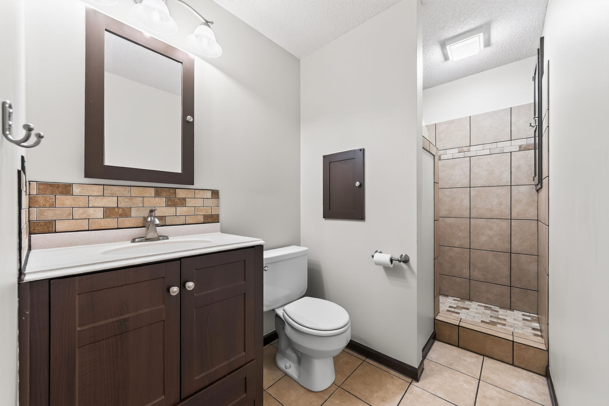 1303 NE 103rd St-033