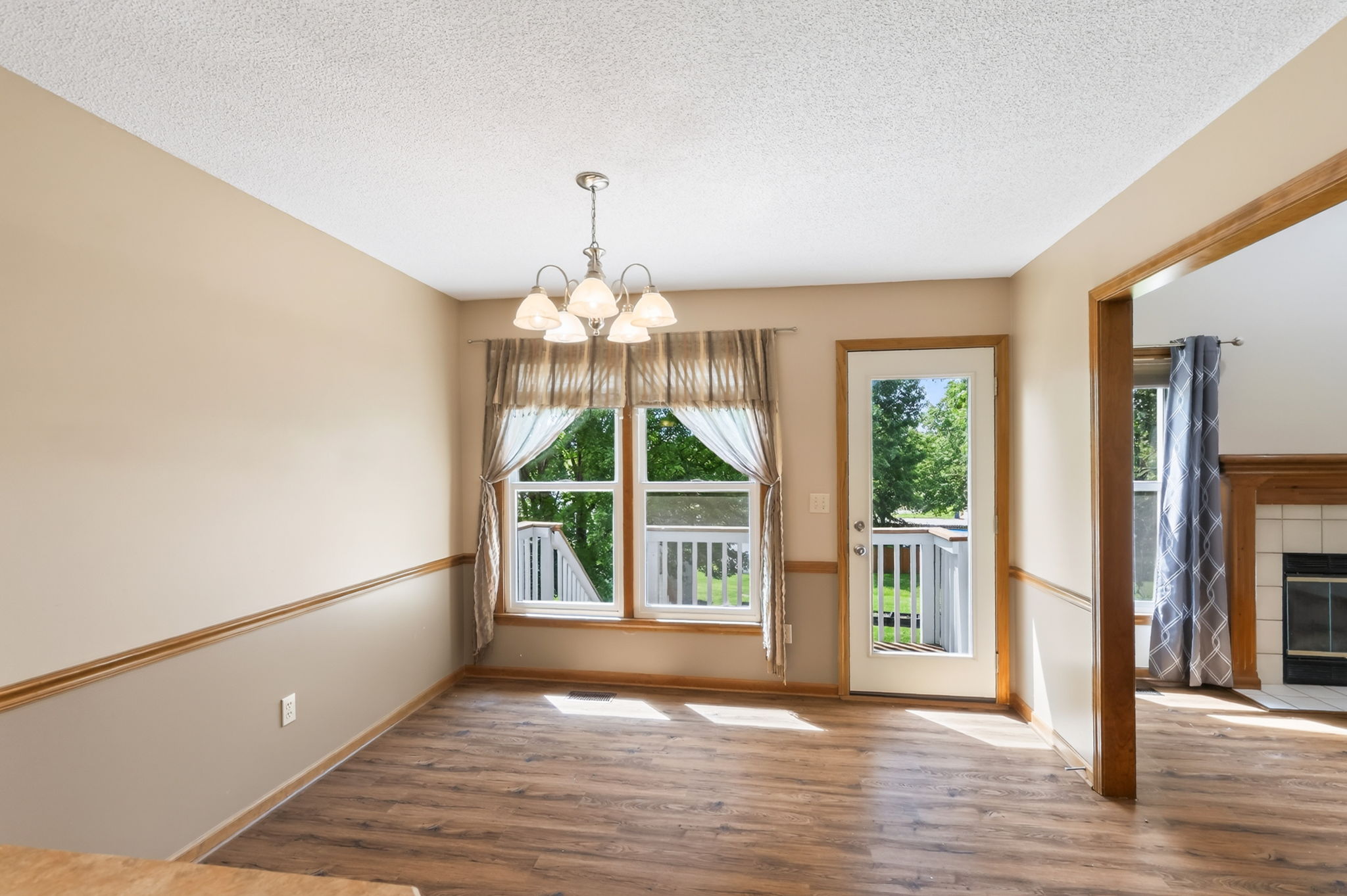 1303 NE 103rd St-014