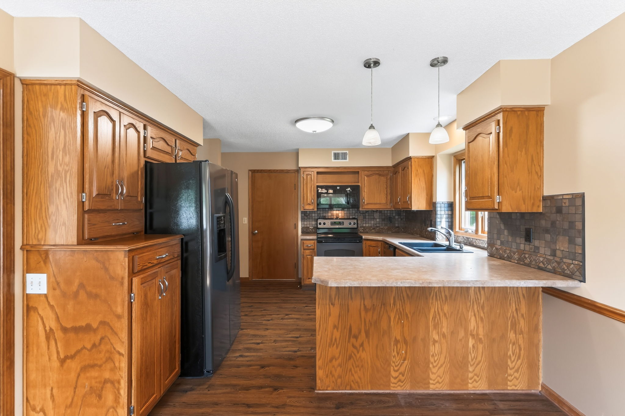 1303 NE 103rd St-015
