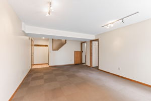 1303 NE 103rd St-030