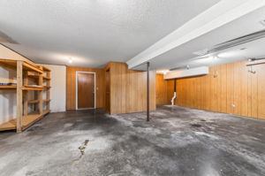 1303 NE 103rd St-036