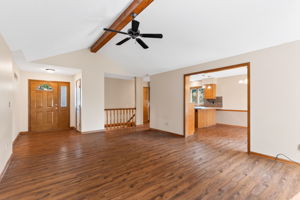 1303 NE 103rd St-012
