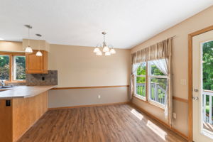 1303 NE 103rd St-013