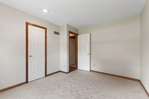 1303 NE 103rd St-023