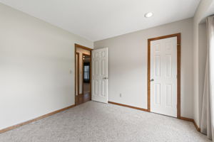 1303 NE 103rd St-025