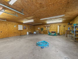  Photo 36