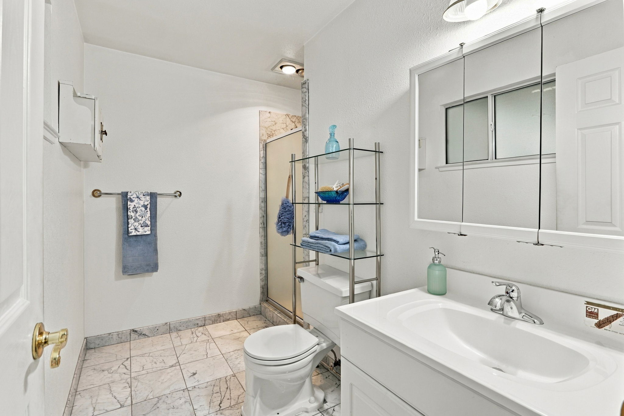 En Suite Master Bath Natural Carrera Marble Floor