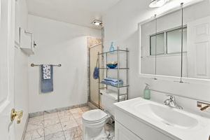 En Suite Master Bath Natural Carrera Marble Floor