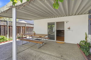 20' x 22'Covered Patio off the Family Rm to expand your Entertaining area!