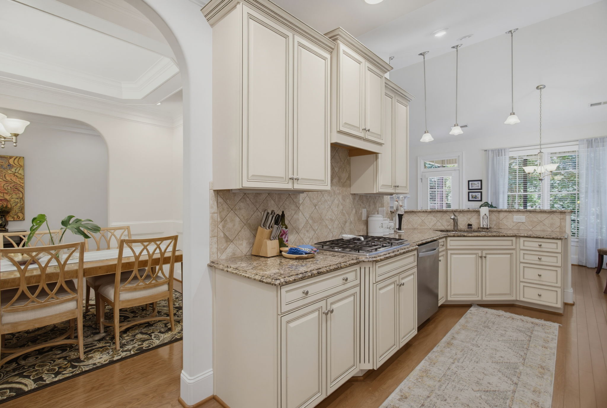 1303 Westridge Forest Ct-19