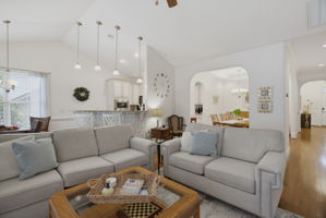 1303 Westridge Forest Ct-12