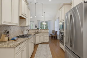 1303 Westridge Forest Ct-18