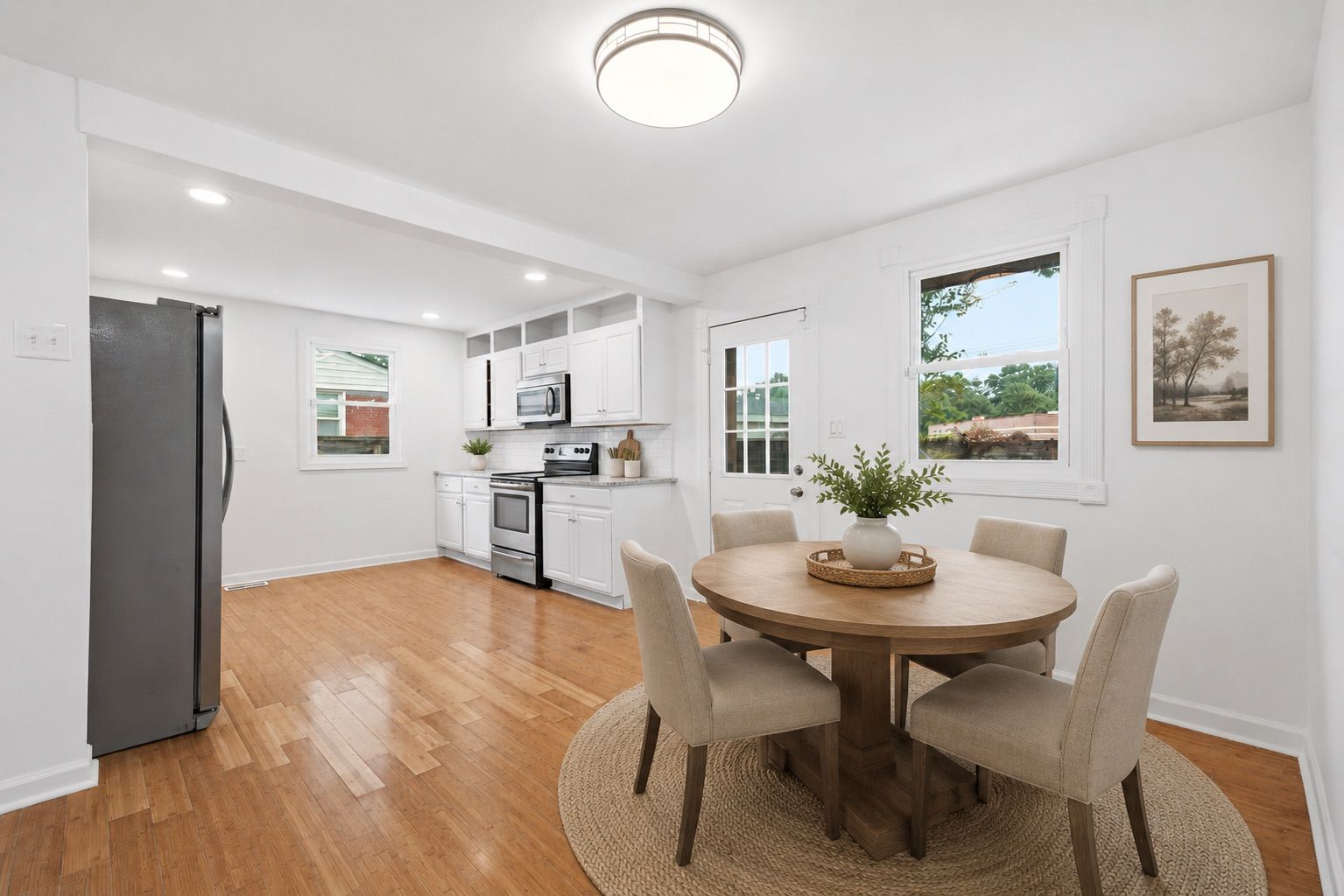virtually staged dining/kitchen