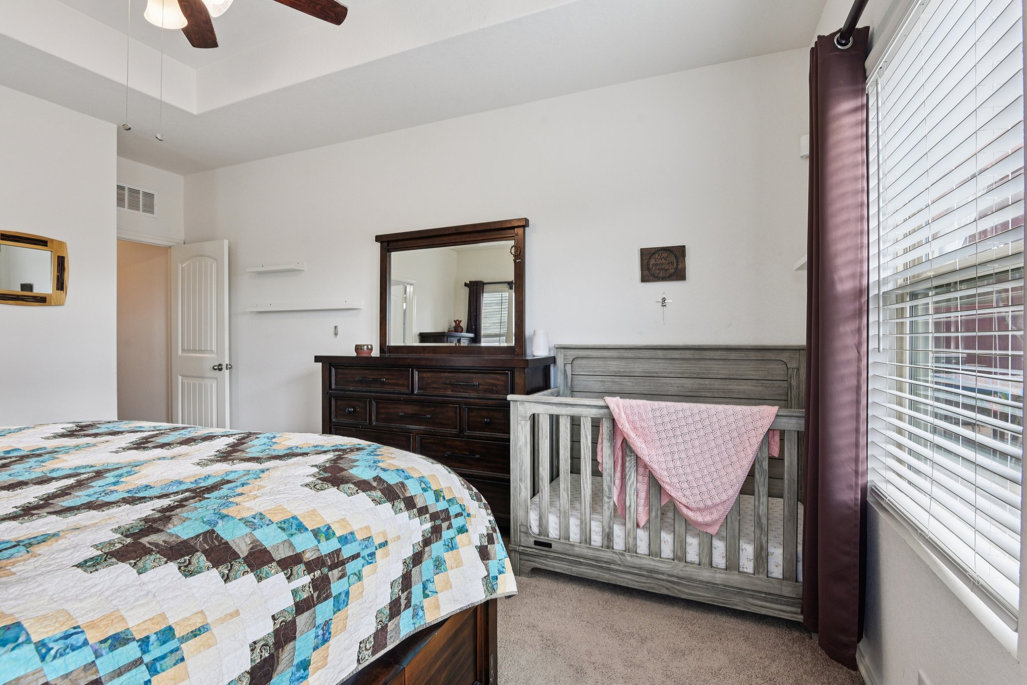 Vista Holw-S2403-036.jpg