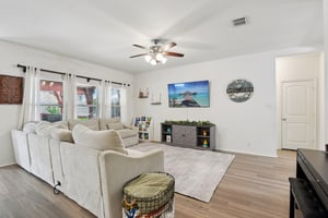 Vista Holw-S2403-008.jpg