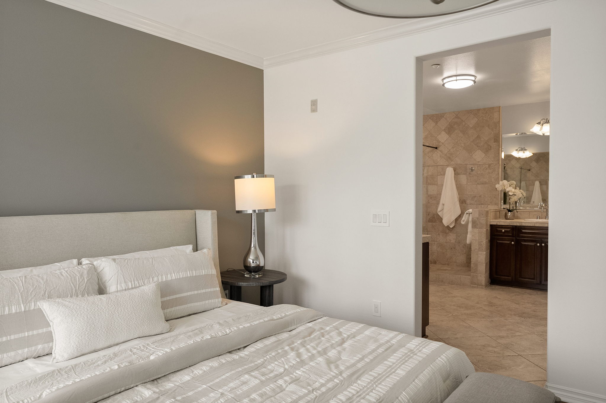 13031 Villosa Place-44