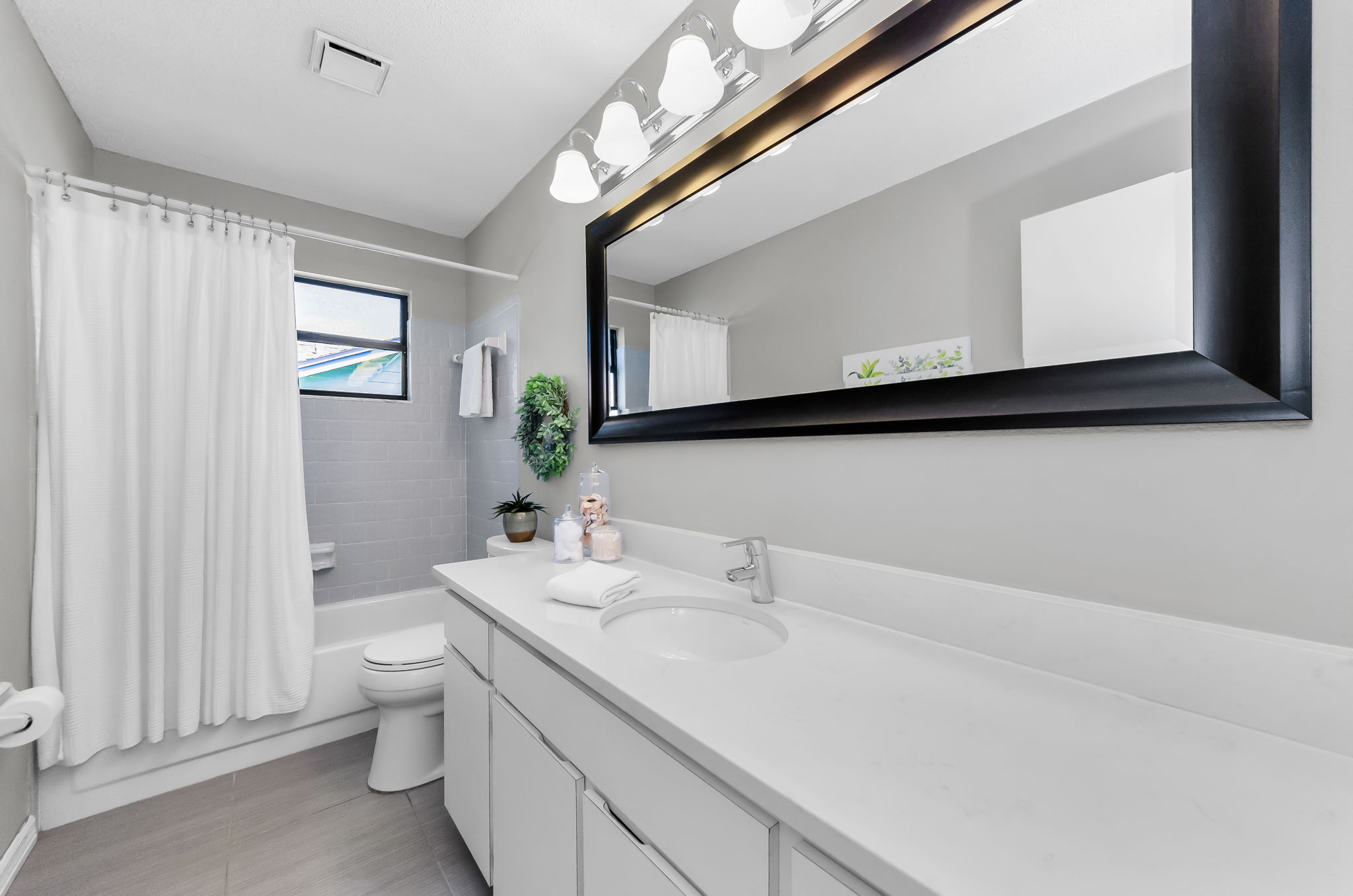 Bathroom 2a