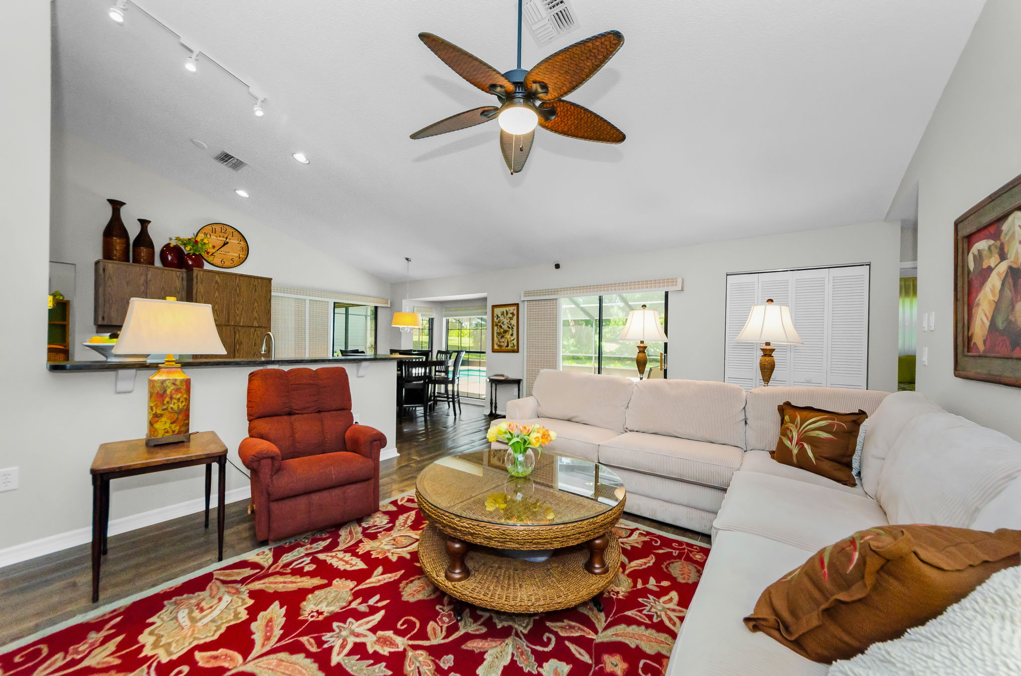 Family Room 4