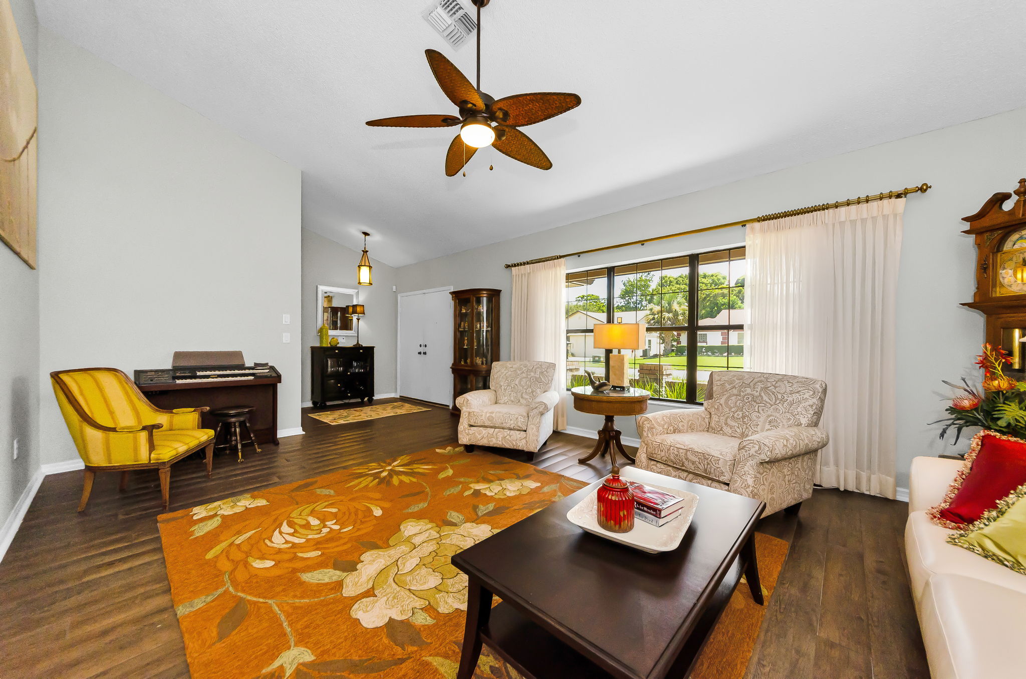 Living Room 3