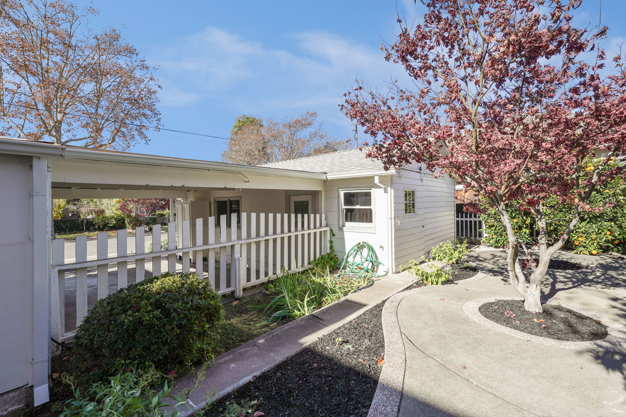 1304 Banks Ave, Napa, CA 94559