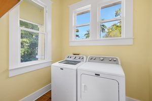 Laundry Room 1-1