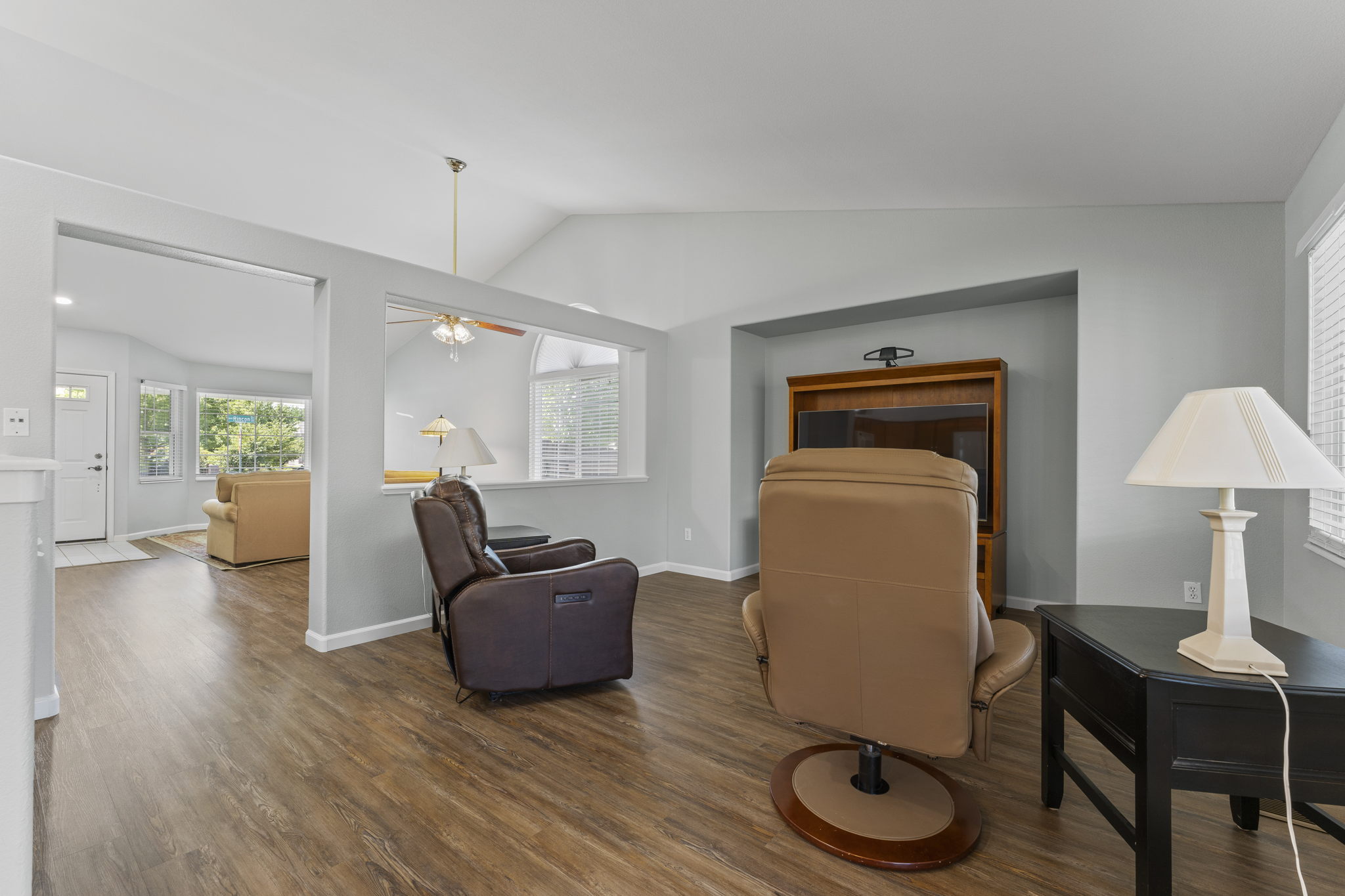 1304 Rincon Dr, Sparks, NV 89436, USA Photo 14