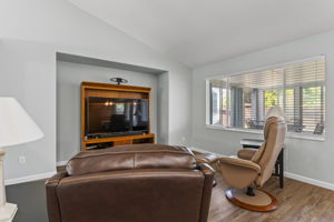 1304 Rincon Dr, Sparks, NV 89436, USA Photo 11