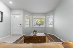 1304 Rincon Dr, Sparks, NV 89436, USA Photo 6