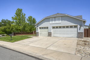 1304 Rincon Dr, Sparks, NV 89436, USA Photo 2