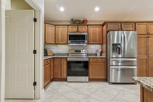 Zombar Pl-1405-026.jpg