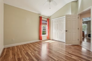 Zombar Pl-1405-044.jpg
