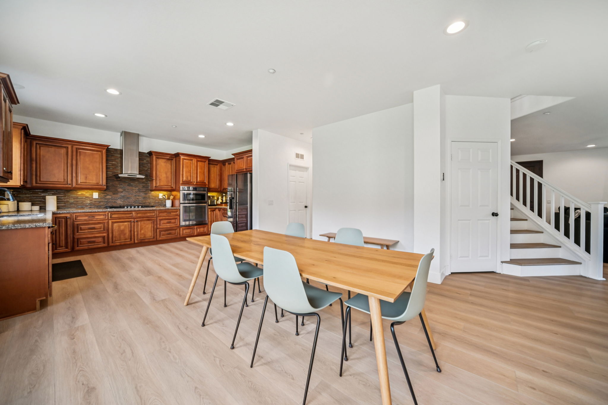 Mesa Verde Way-S0801-008