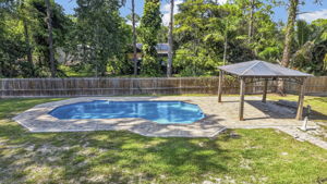 Photo 103