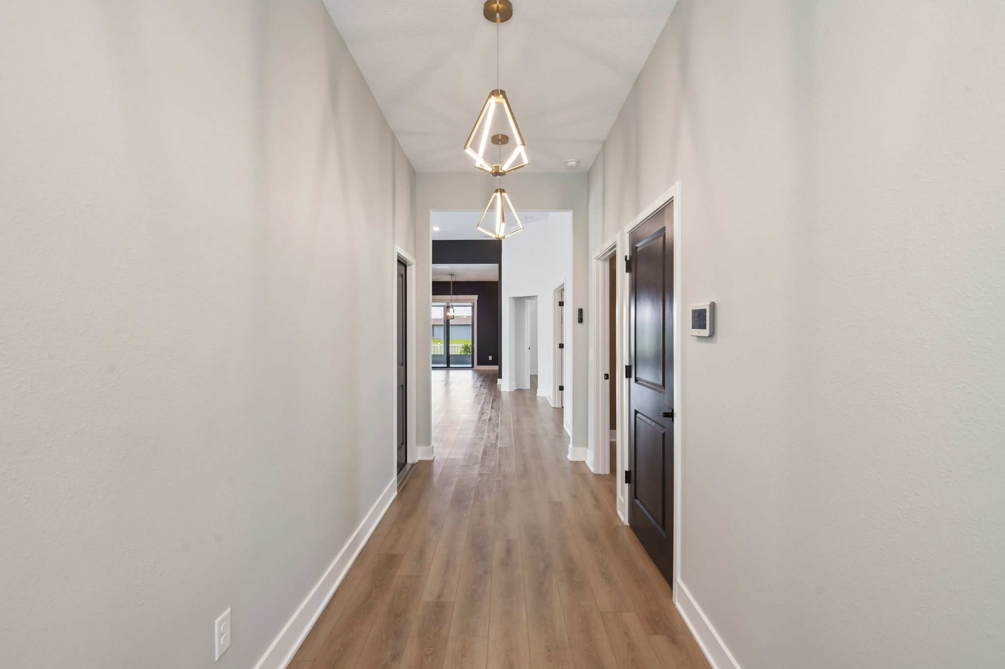 Ahoy Ave-S2608-018.jpg