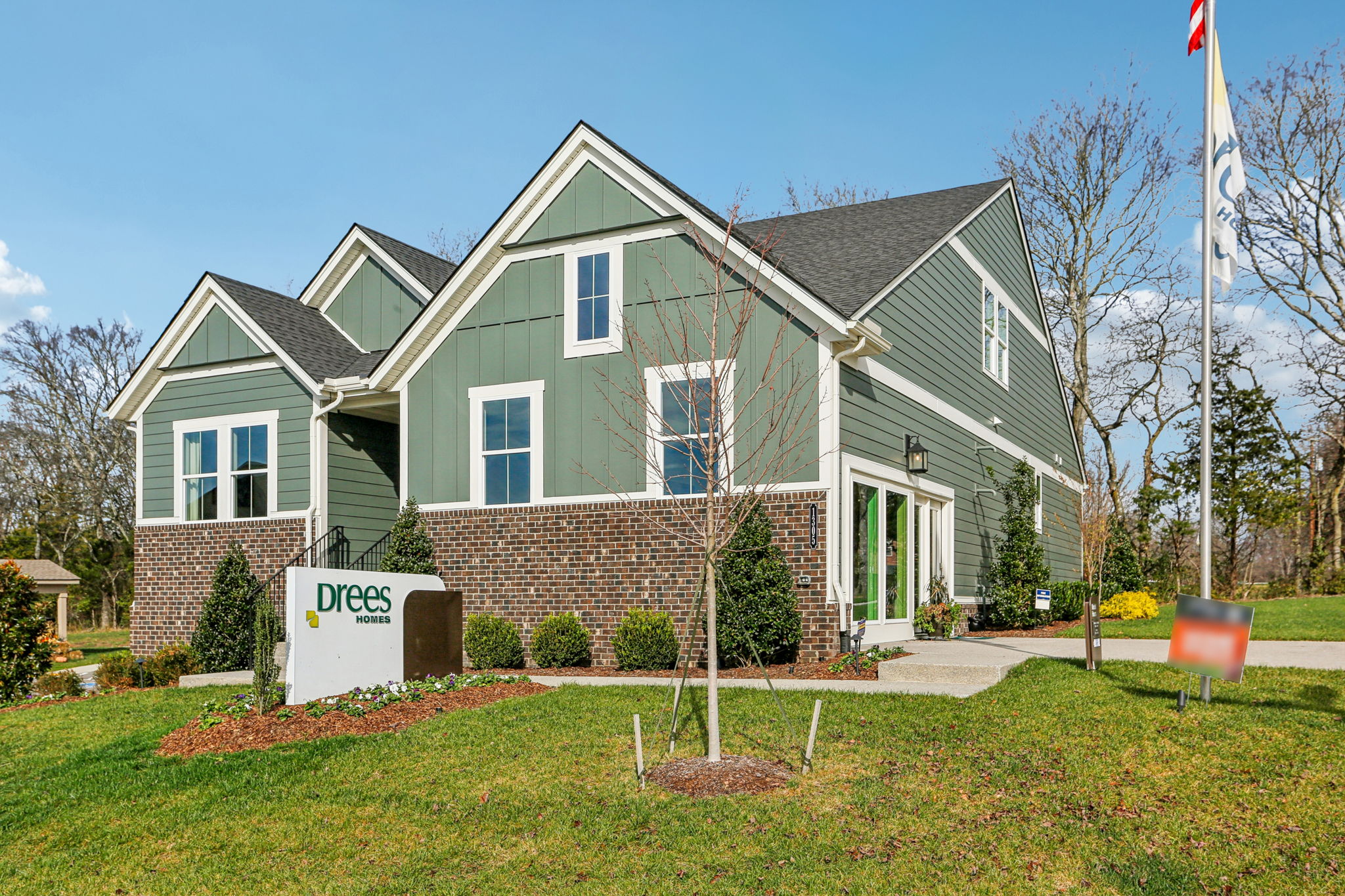1305 Ashton Park Dr-S2511-  005