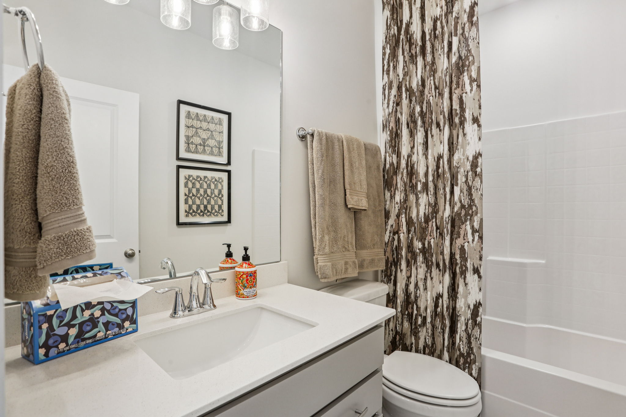 1305 Ashton Park Dr-S2511-  024