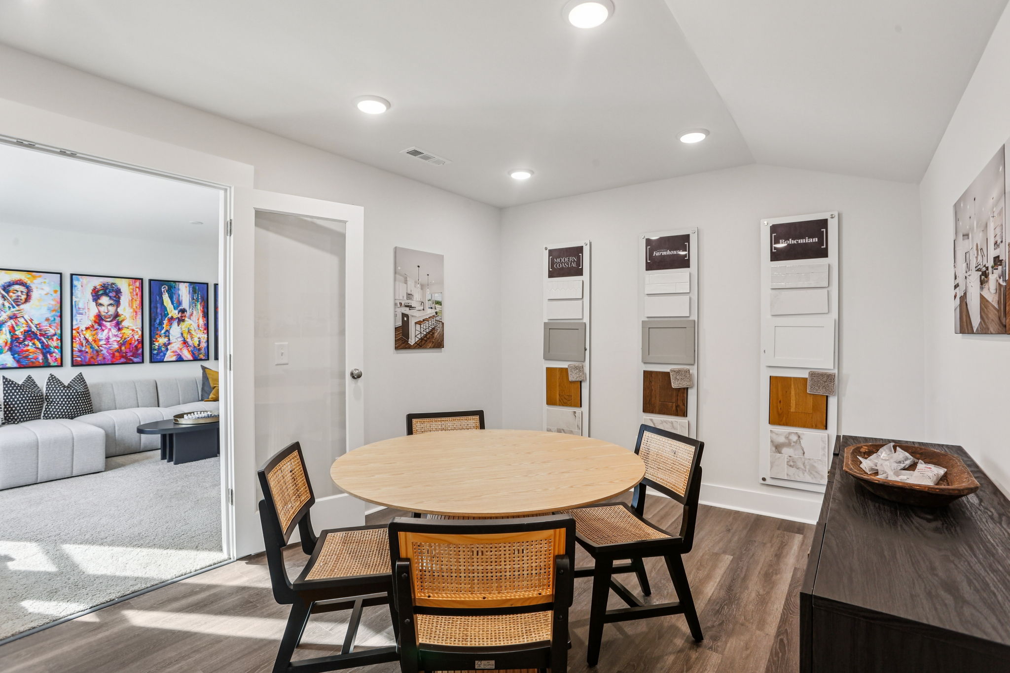 1305 Ashton Park Dr-S2511-  031