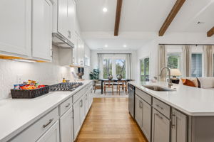 1305 Ashton Park Dr-S2511-  017