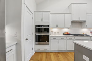 1305 Ashton Park Dr-S2511-  019