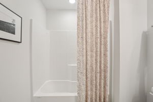 1305 Ashton Park Dr-S2511-  034